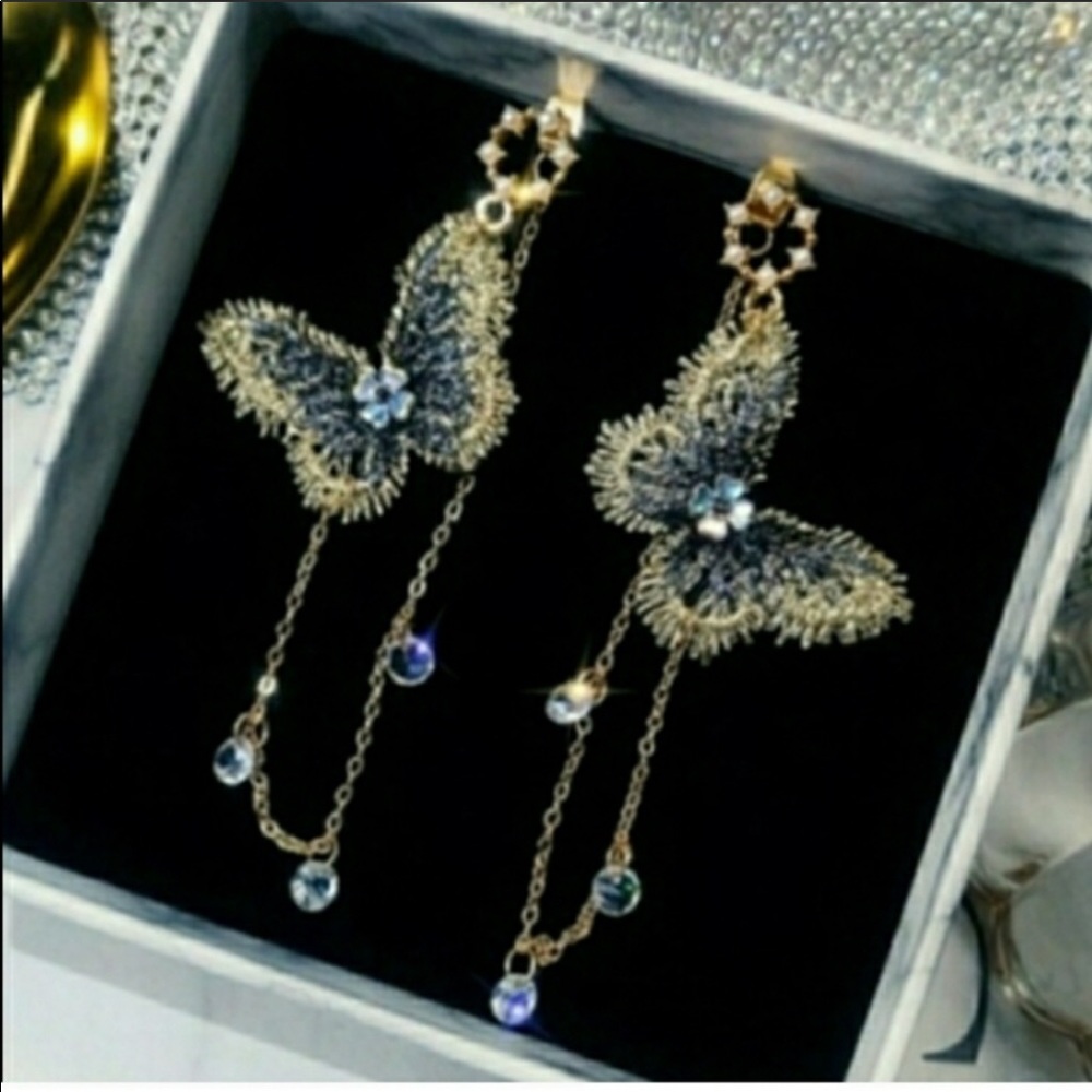 🆕Butterfly tassel earrings